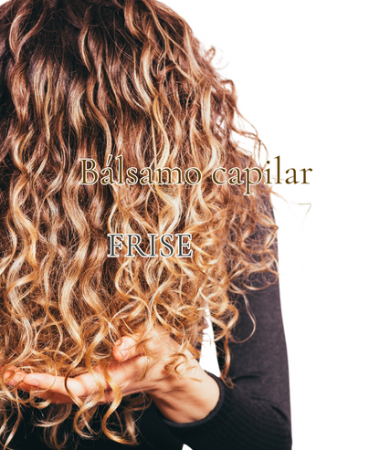 Rizos que enamoran, sin frizz, sin esfuerzo 🌿 desde afros hasta ondas suaves. Bálsamo Frise